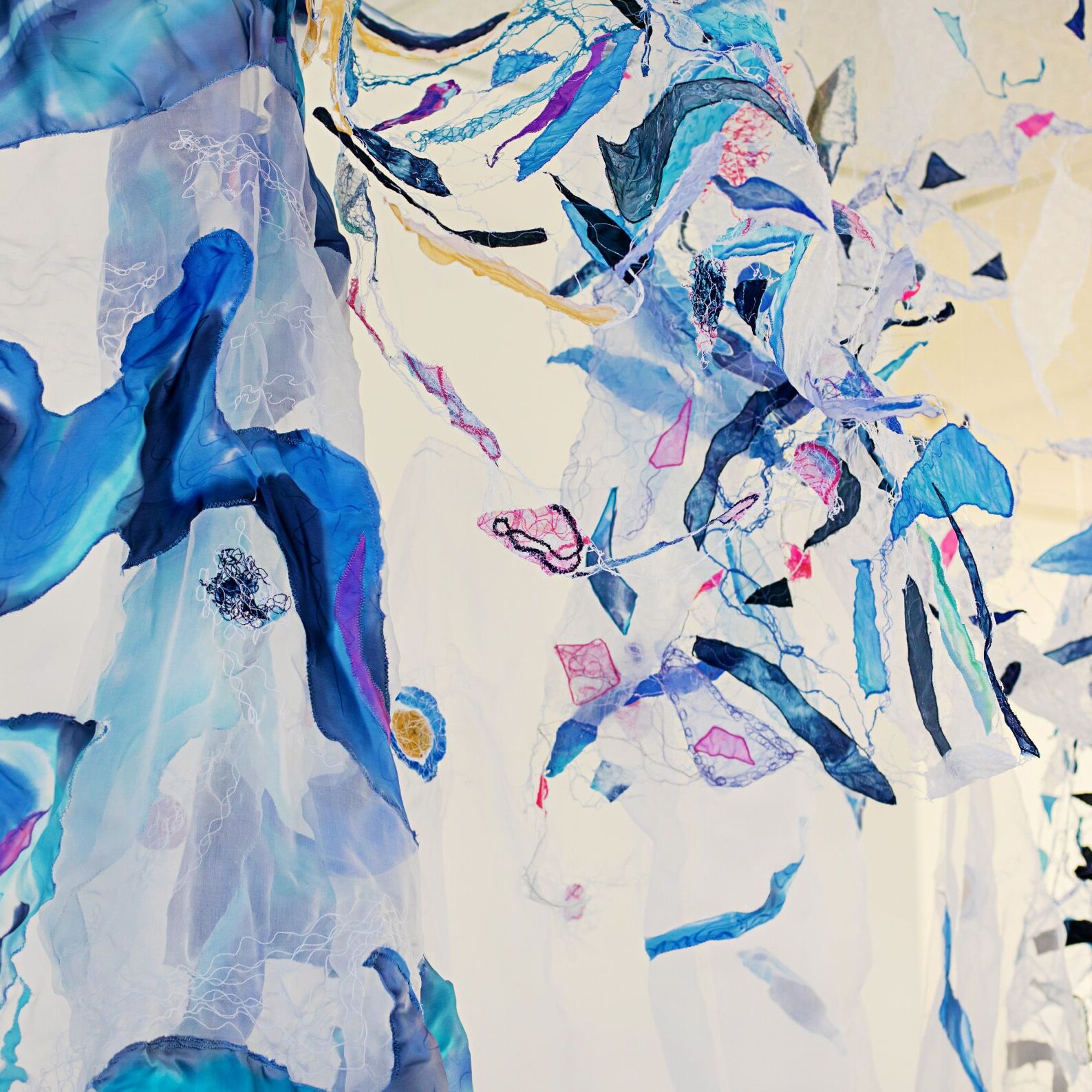 04 Coleen Davidson detail wave panel